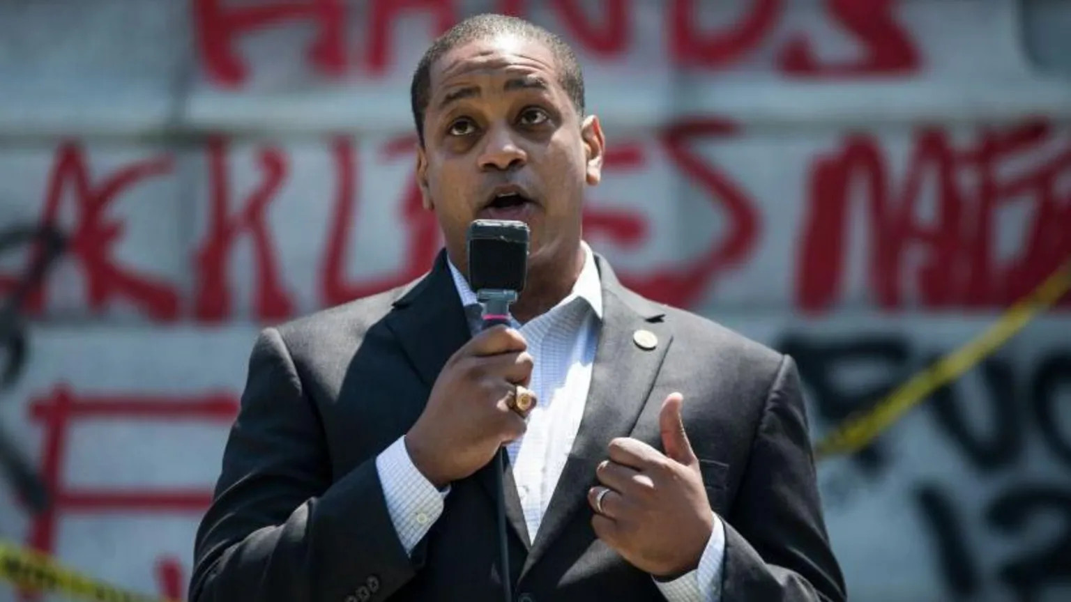 Former Virginia lieutenant governor and wife die in apparent murder-suicide