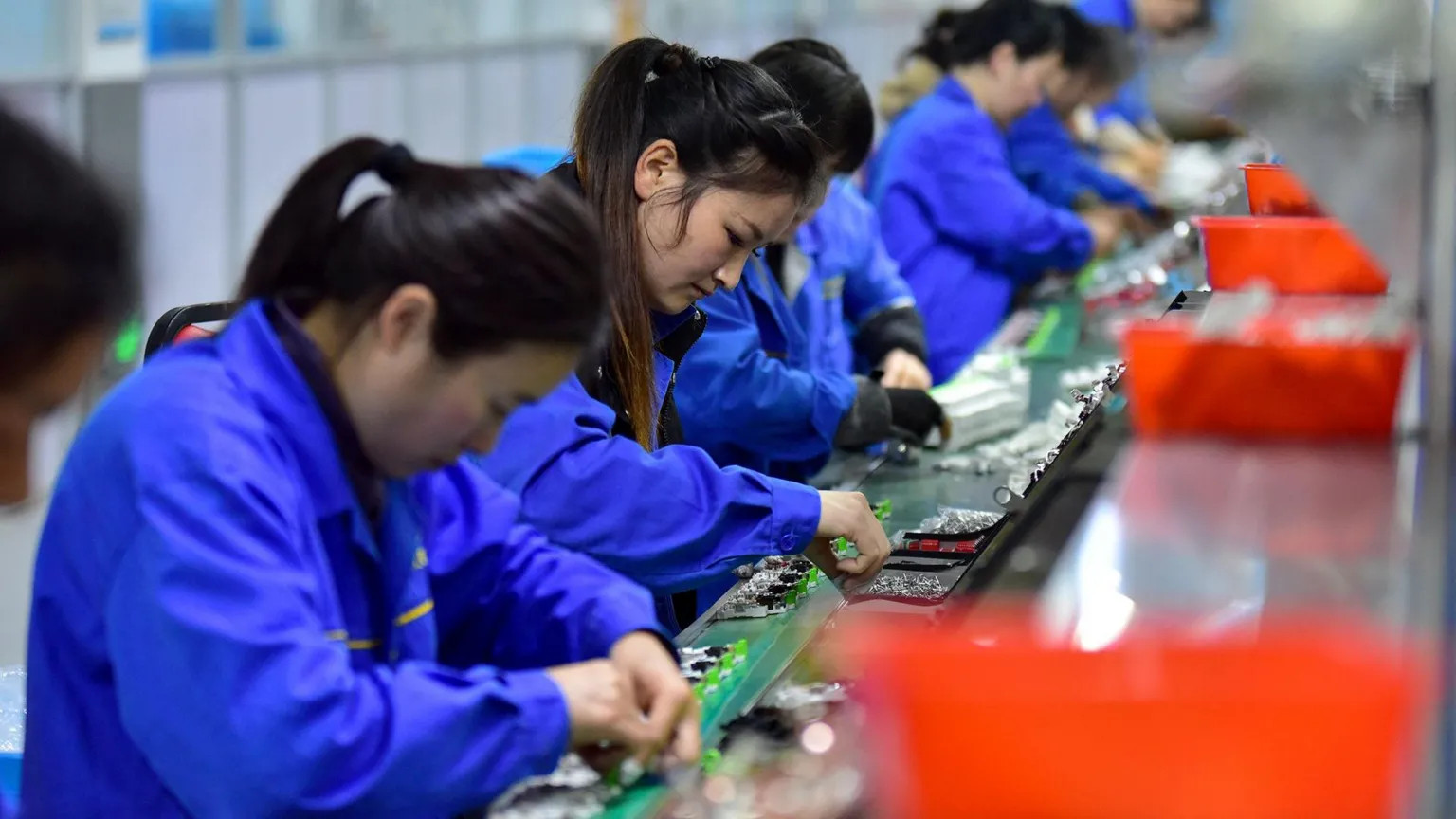 China's factory workers face mounting pressures amid global turmoil