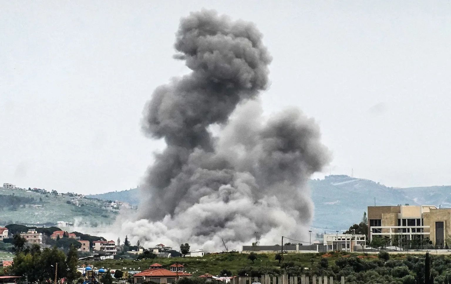 Israeli strikes kill 14 in Lebanon as ceasefire tensions escalate