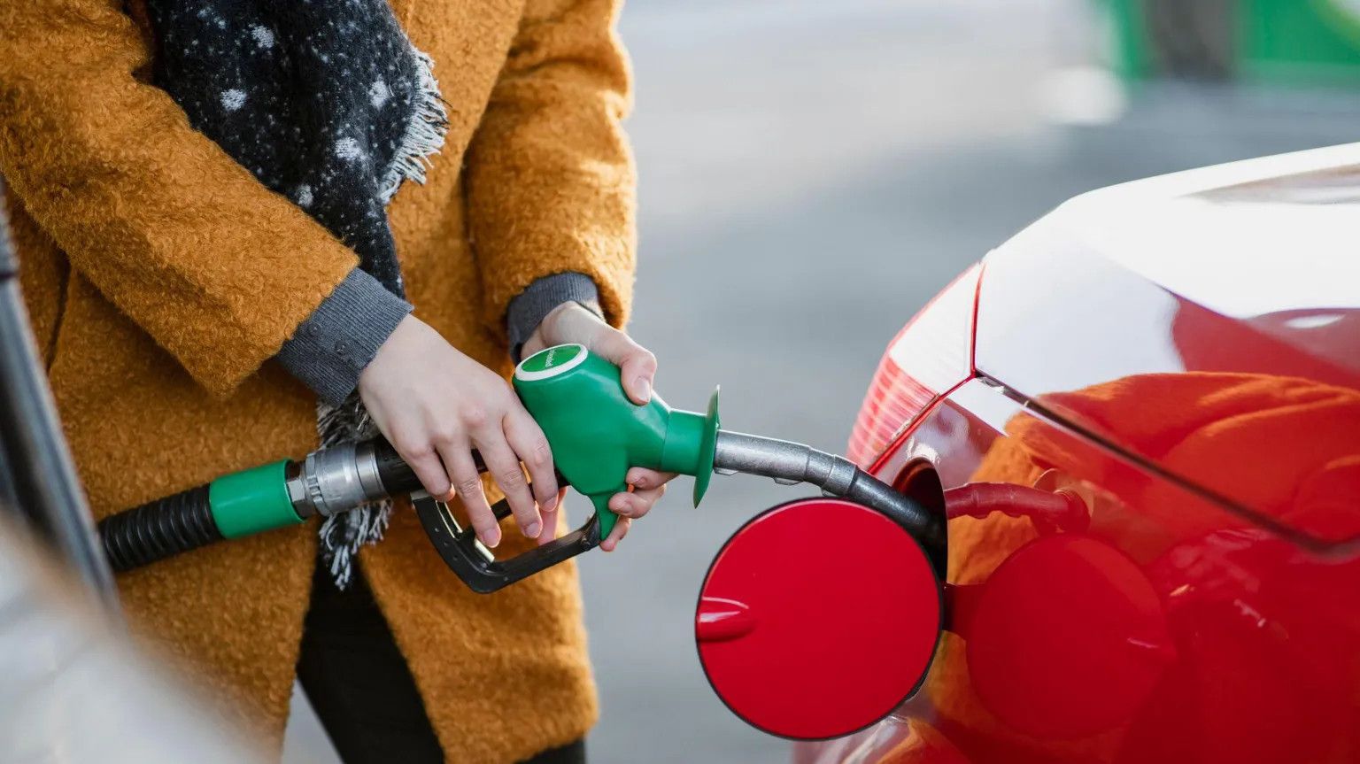 UK fuel retailers avoid widespread price-gouging amid Middle East conflict, CMA finds