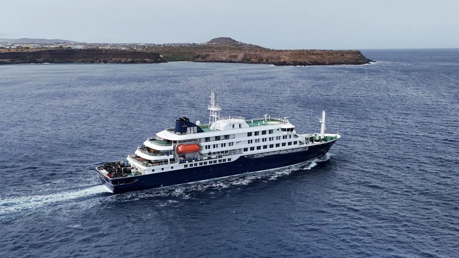 Third British national suspected of hantavirus on cruise ship MV Hondius