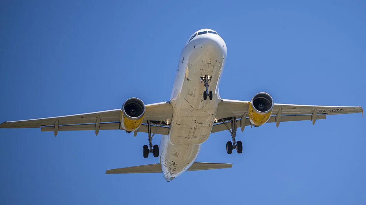 EU backs use of US jet fuel to avert shortages amid Middle East conflict