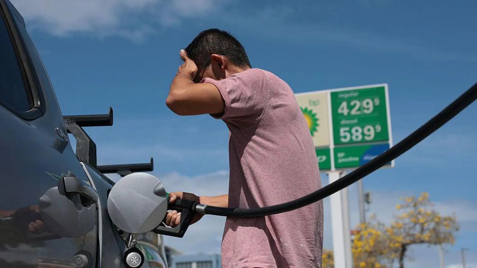 US inflation surges to 3.8% in April, highest since 2023