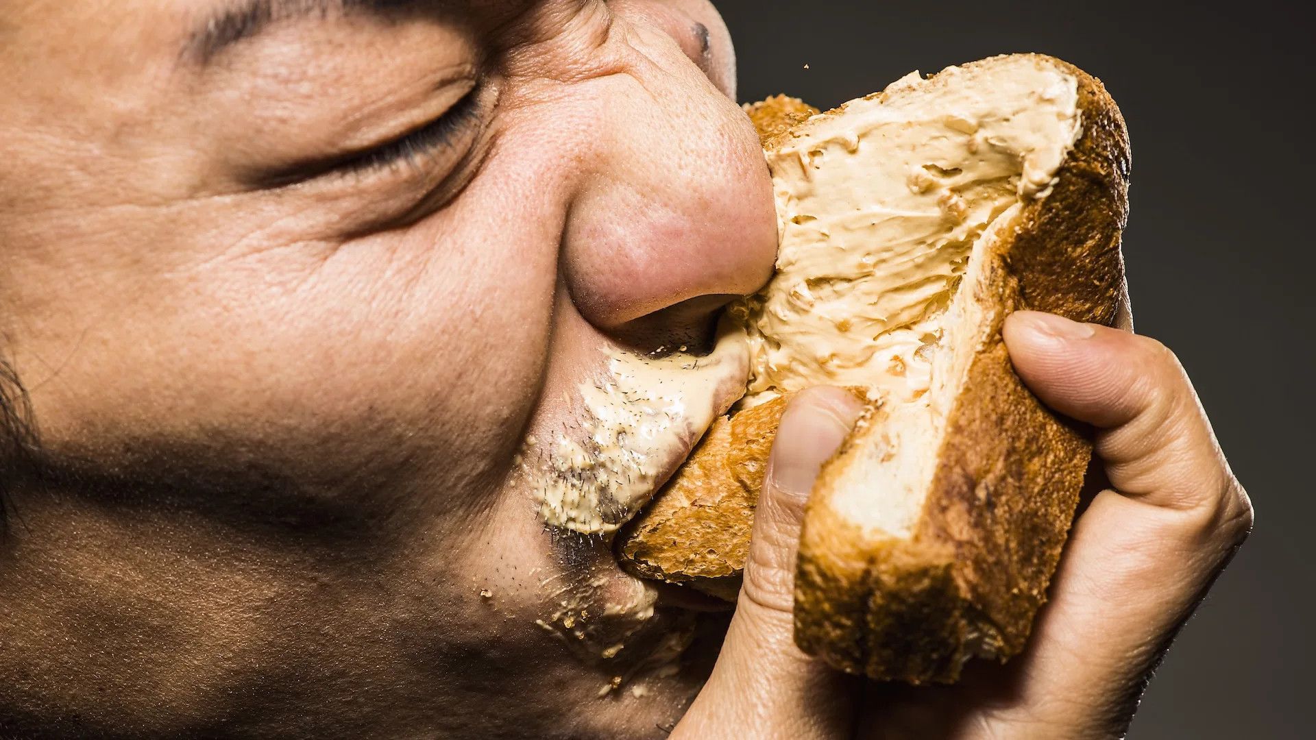 Chewing more may boost brain health and slow cognitive decline