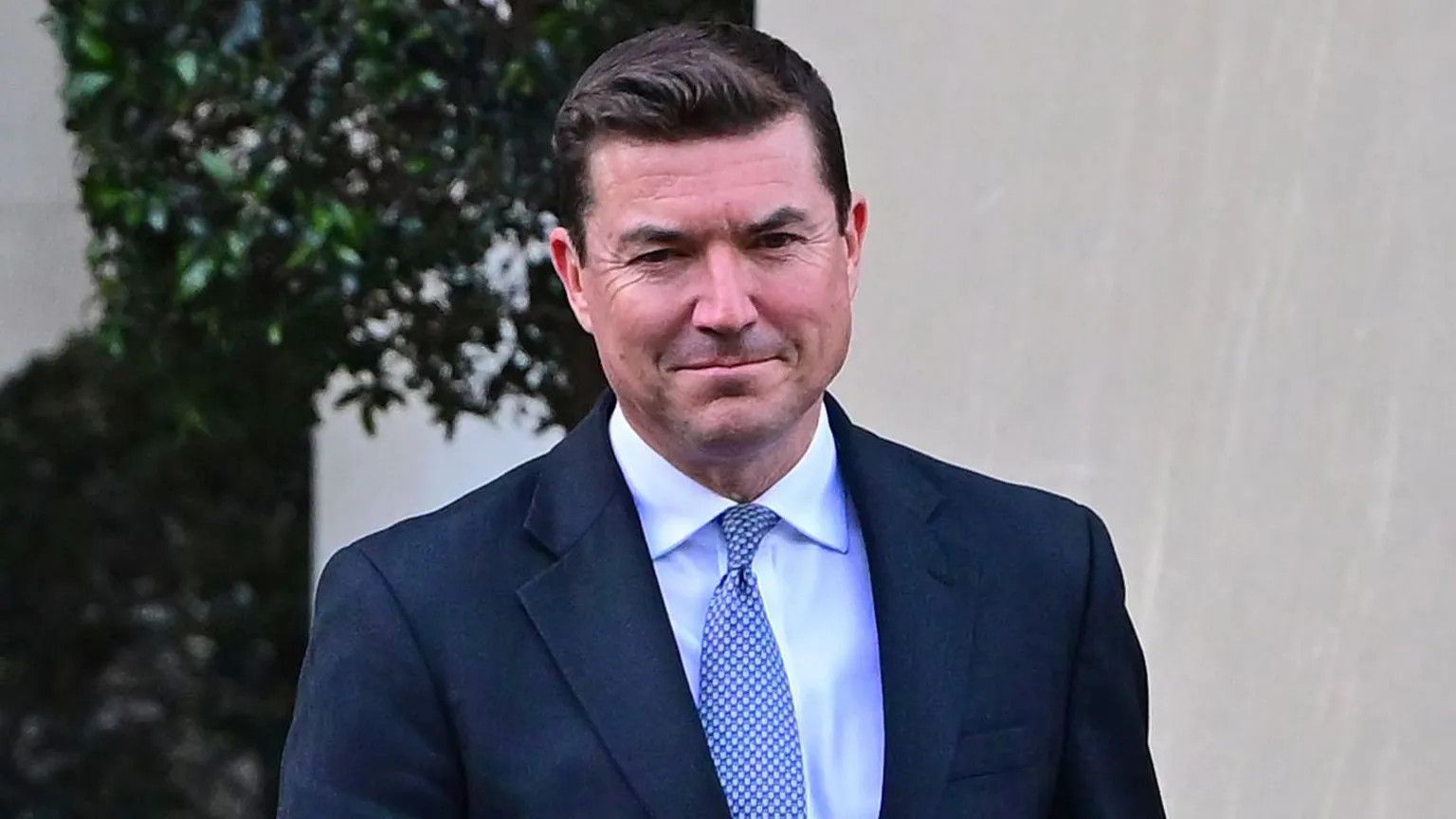 Senior UK diplomat in Washington exits post without explanation