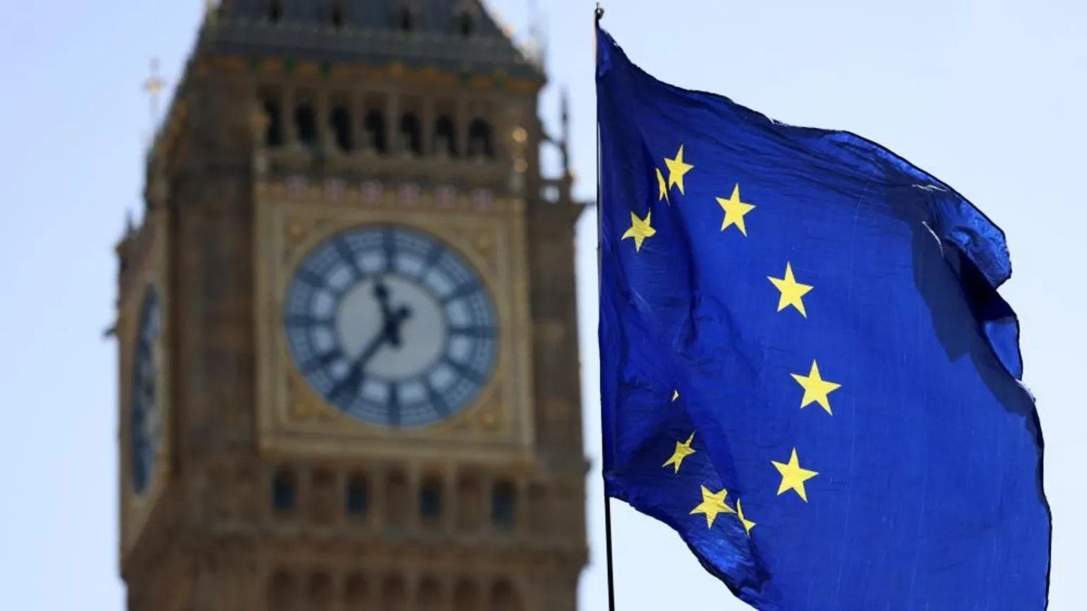UK proposes EU-wide goods single market in Brexit reset push