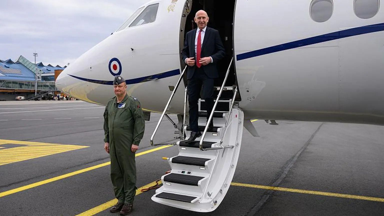 UK defence secretary's RAF jet hit by GPS jamming near Russian border