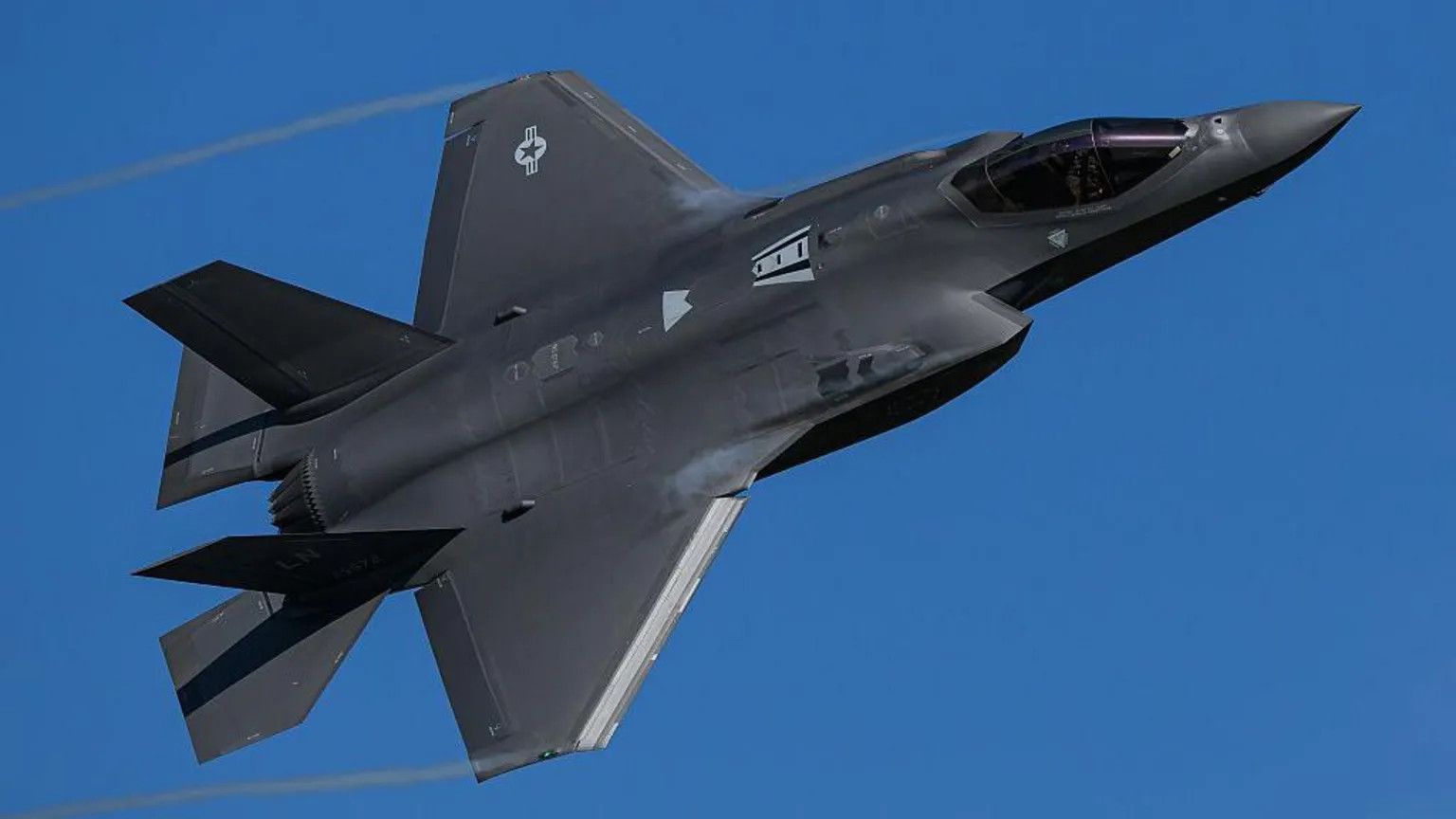 US conducts fresh strikes on Iranian missile sites in self-defense