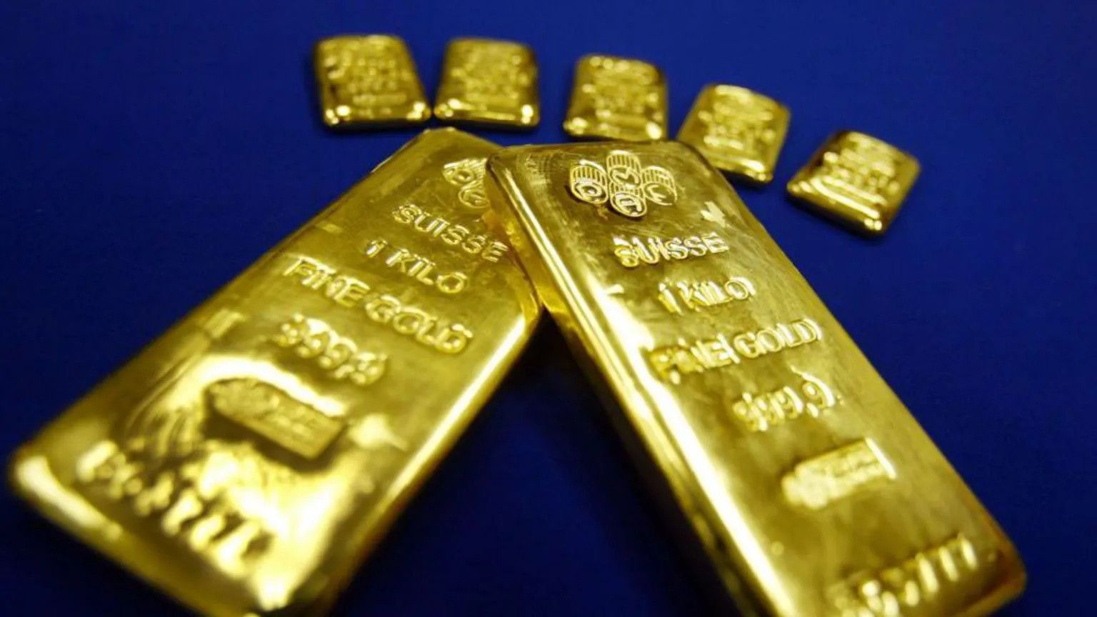 Ex-CIA official arrested over $40m in gold bars at Virginia home