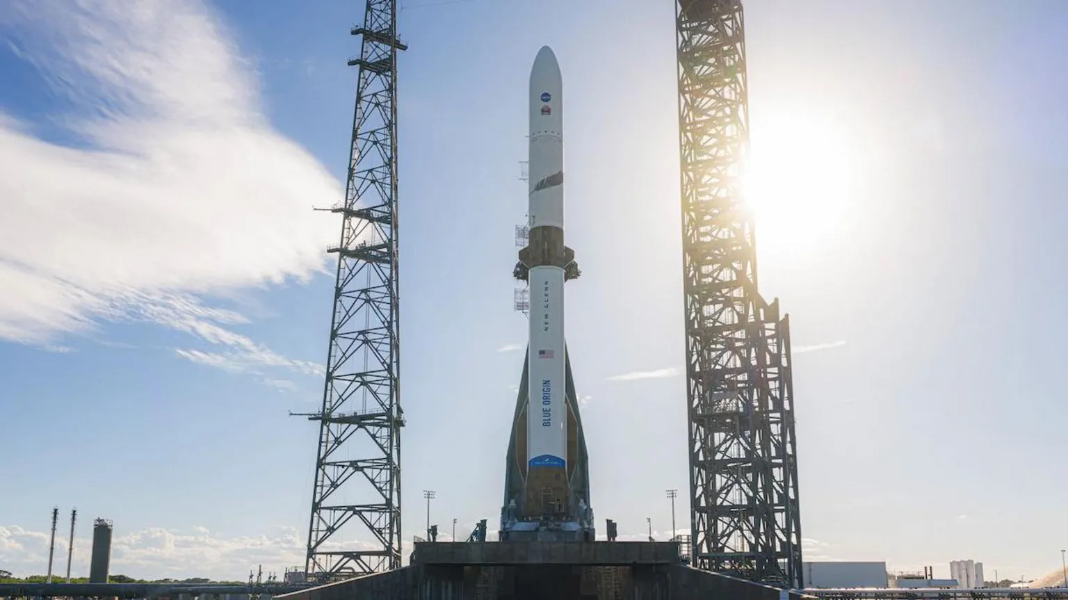 Blue Origin rocket explosion disrupts NASA Moon missions and Amazon satellite plans