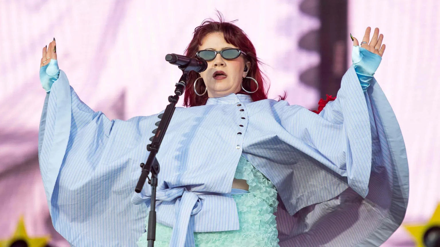 CMAT speaks out against body-shaming after Radio 1 Big Weekend abuse
