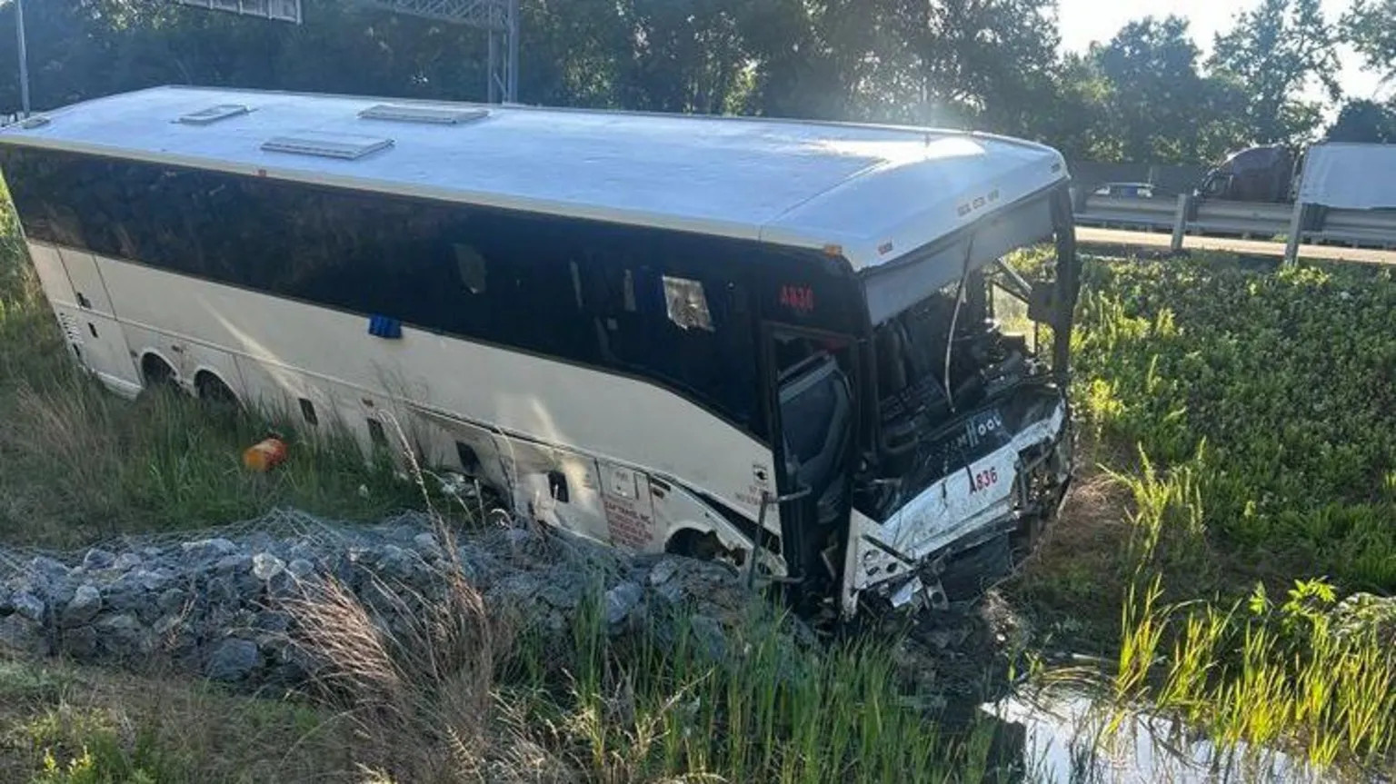 Virginia bus driver charged with manslaughter after fatal I-95 crash kills five
