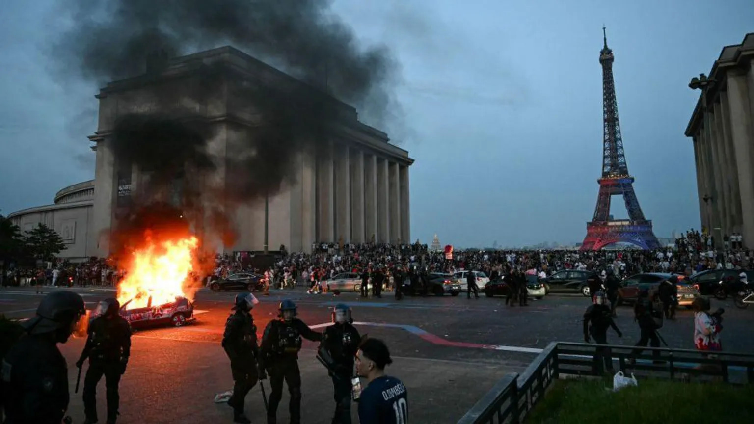 Champions League win sparks riots in Paris, 219 injured
