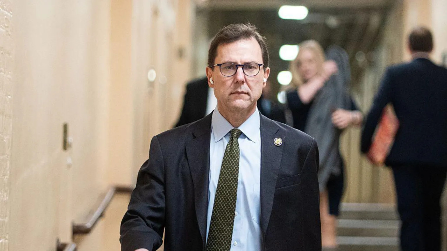 Absent Republican Congressman Tom Kean Jr. wins re-nomination with Trump's backing