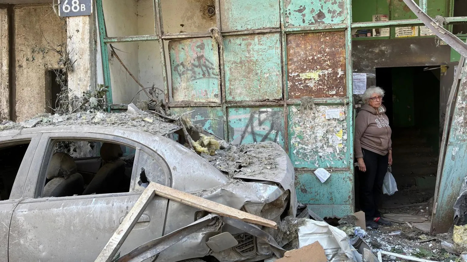 Kyiv endures massive Russian missile strike as civilians bear brunt