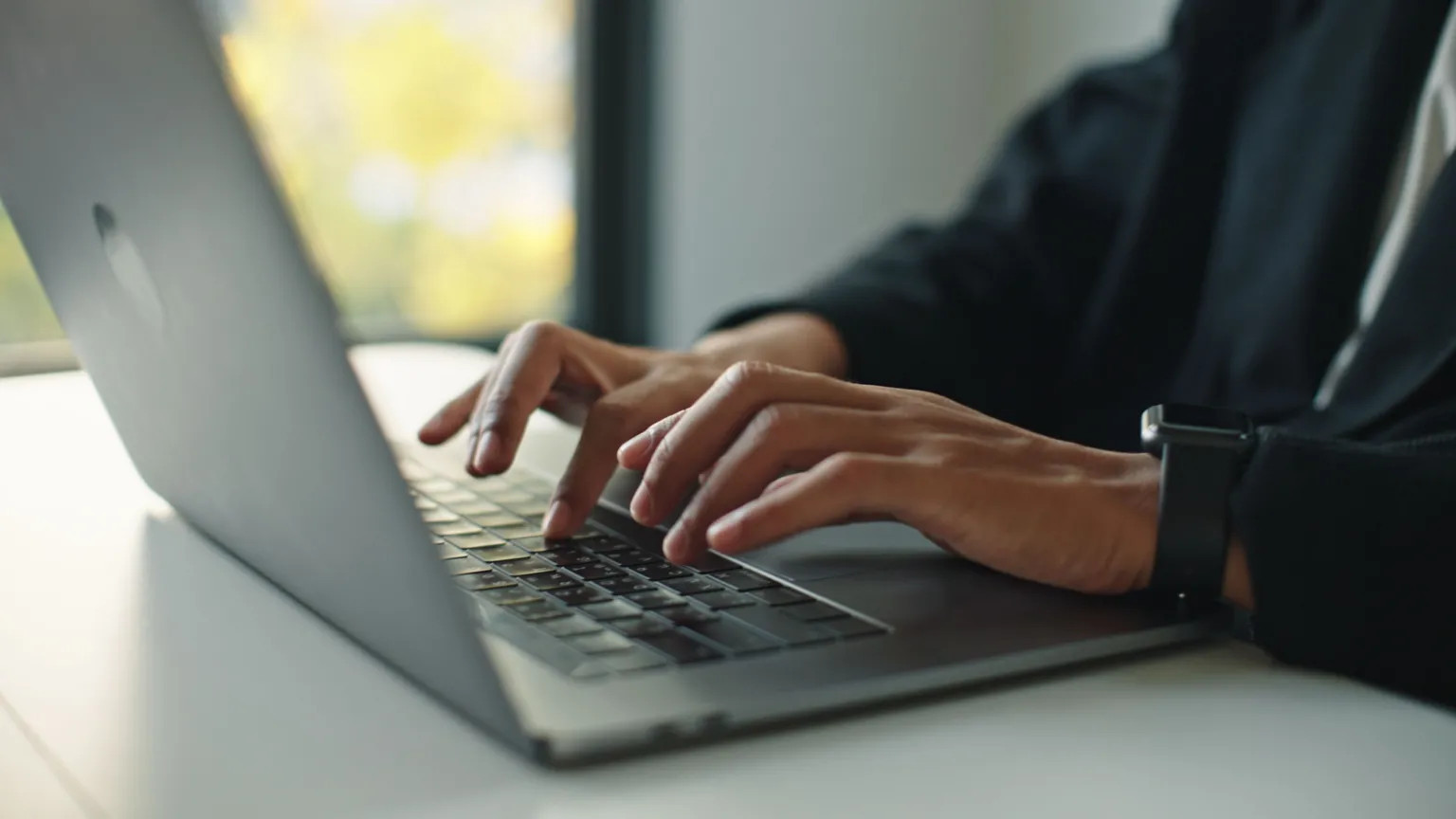 MI5 warns of Chinese spies using fake job ads to target UK officials