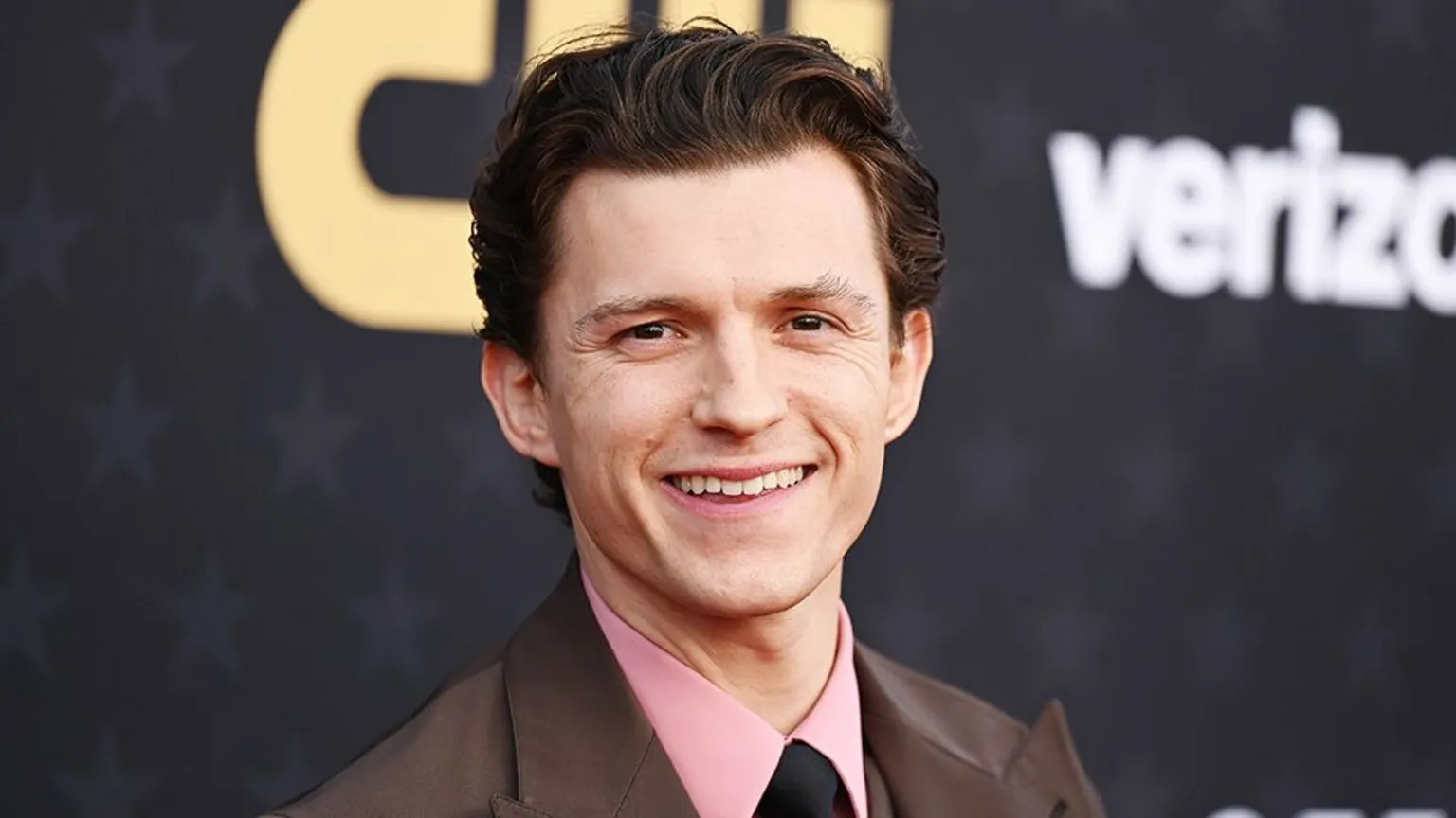 Tom Holland discusses dyslexia struggles, earning praise for honesty