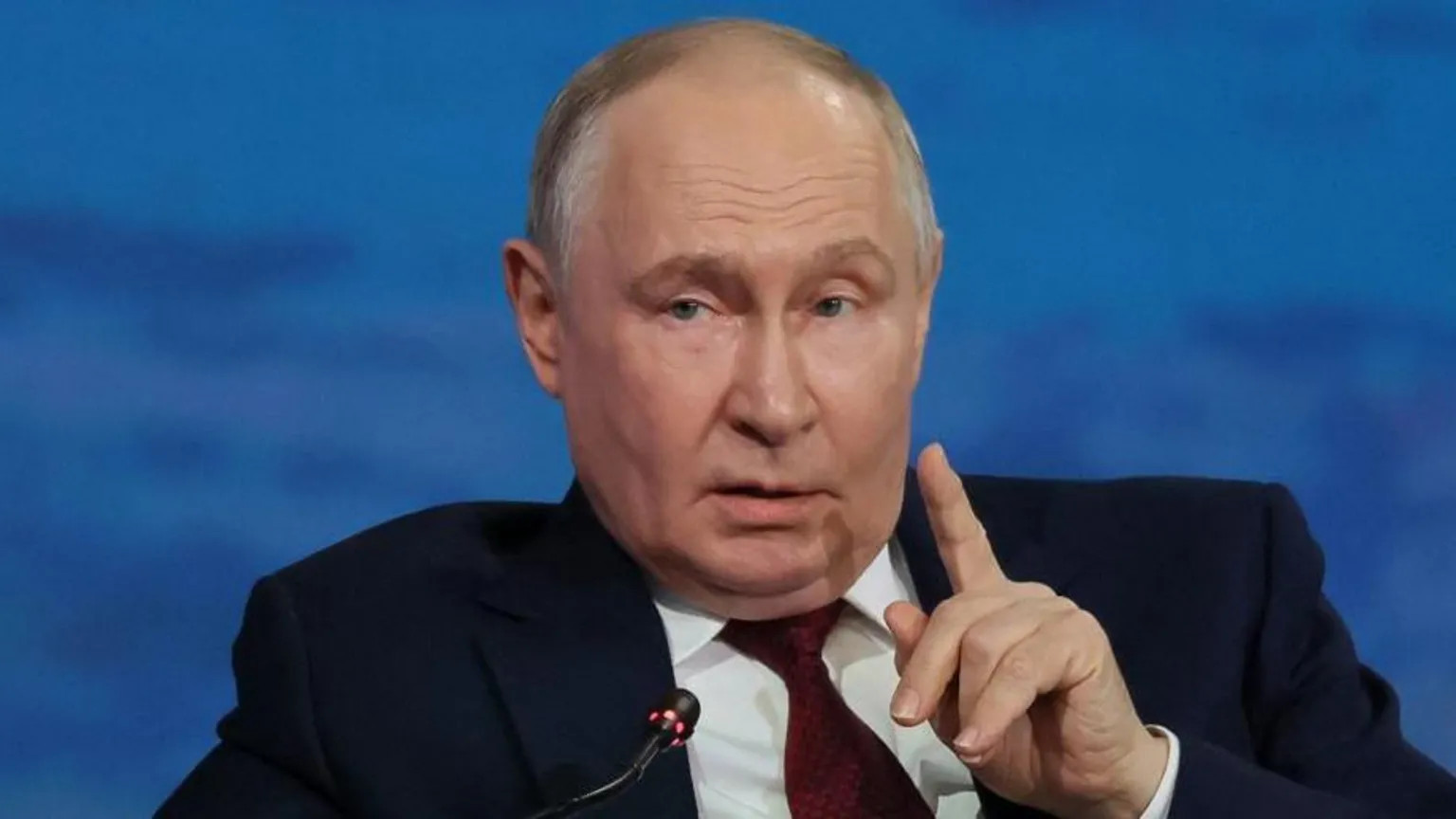 Putin rejects Zelensky's call for direct peace talks as war escalates