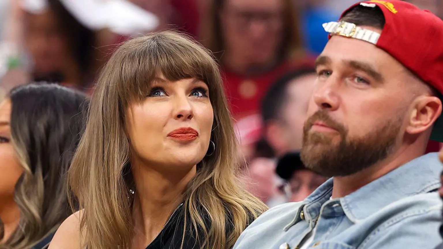 Taylor Swift's wedding fuels fan speculation amid tight secrecy