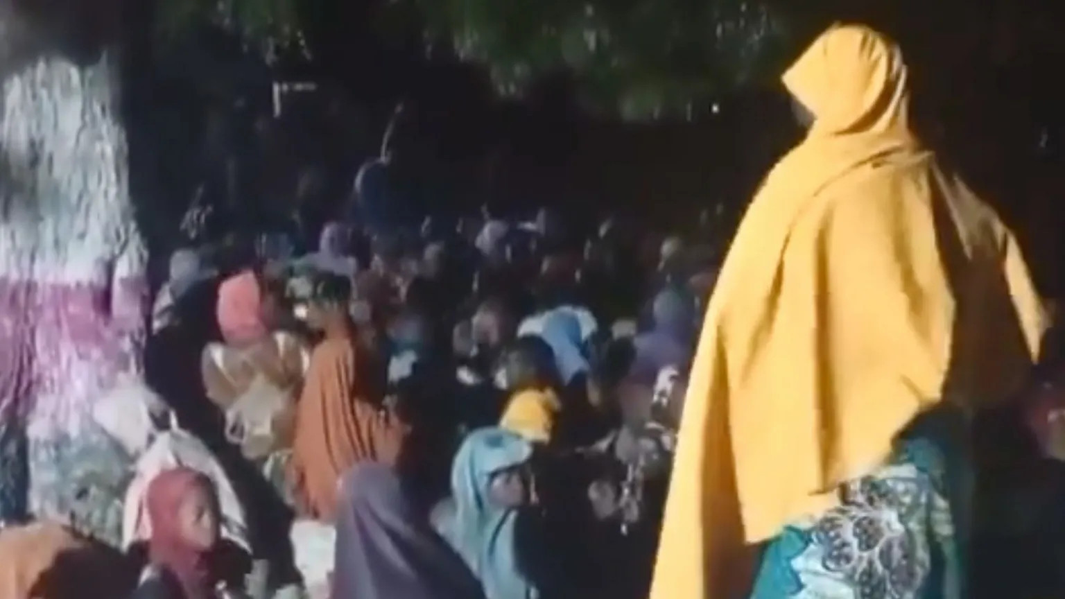 Over 360 Nigerian hostages freed from Boko Haram mountain hideout