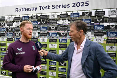 Ben Stokes aims to rewrite Ashes history as England chase rare Australia win