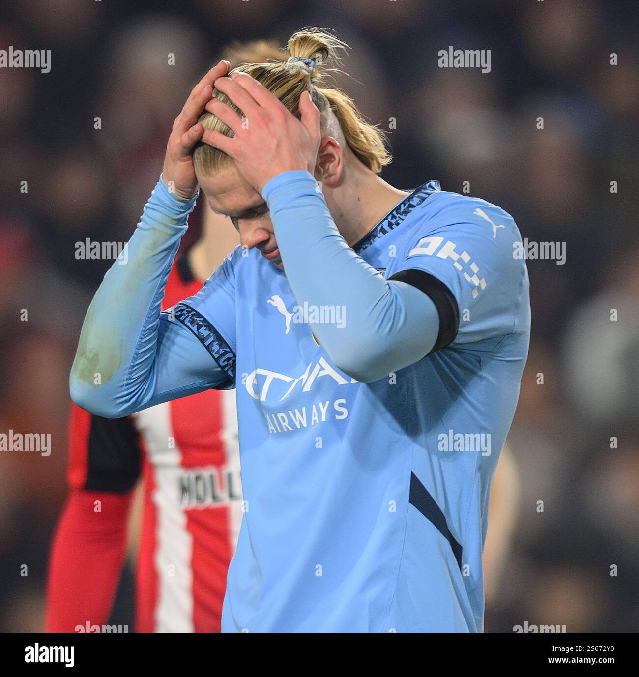 Manchester City survive nine-goal thriller despite defensive collapse