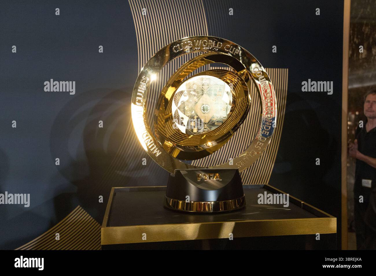 2026 World Cup favorites emerge as draw sets stage for North American tournament