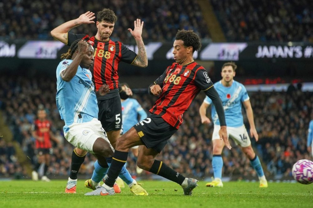 Premier League drama as Manchester United and Bournemouth share eight-goal thriller