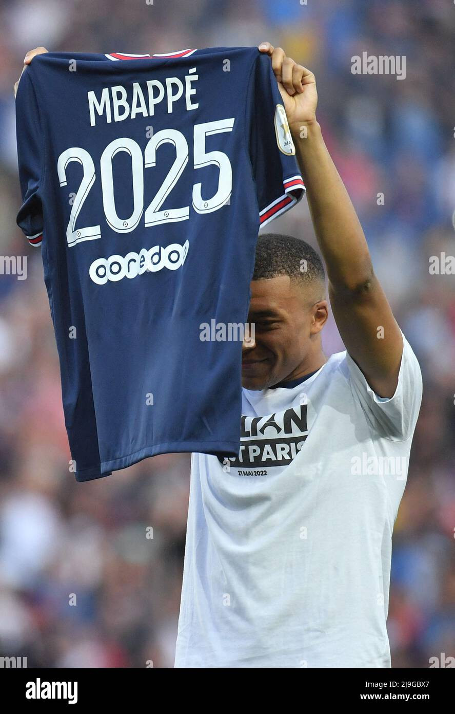 French court orders PSG to pay Mbappe €60m in unpaid wages and bonuses