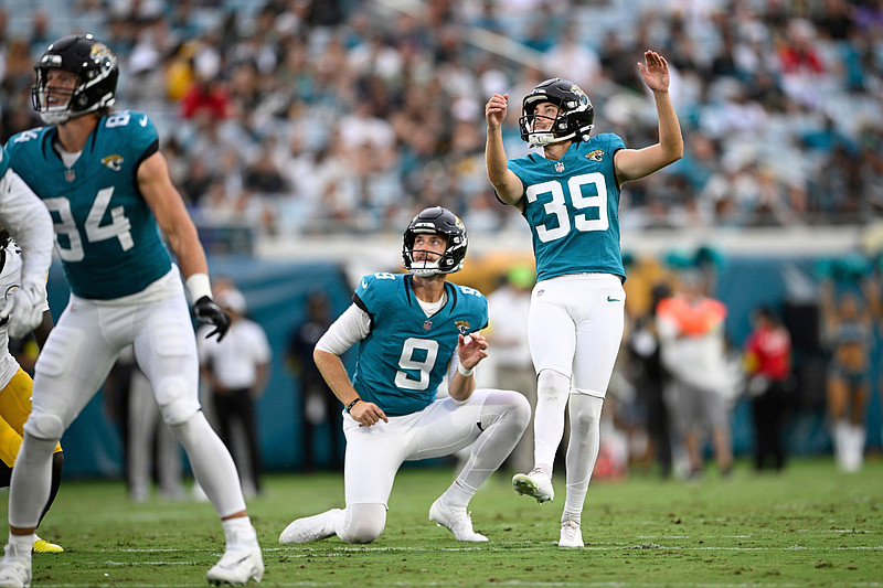 Jaguars' Cam Little sets NFL record with 68-yard field goal