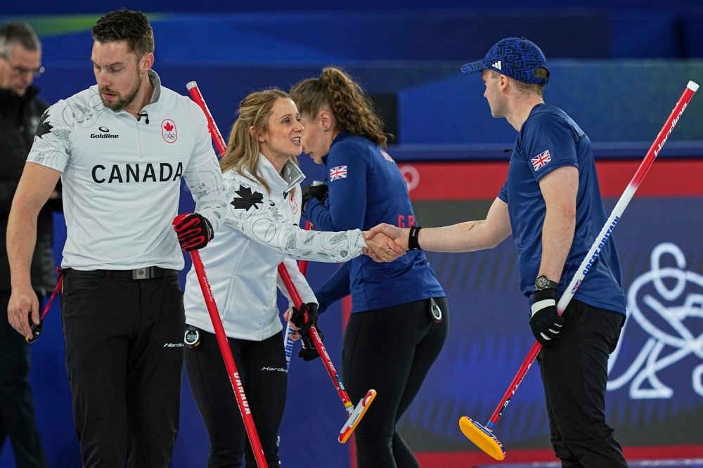 Team GB men's curlers edge closer to Olympic semi-finals with win over Germany