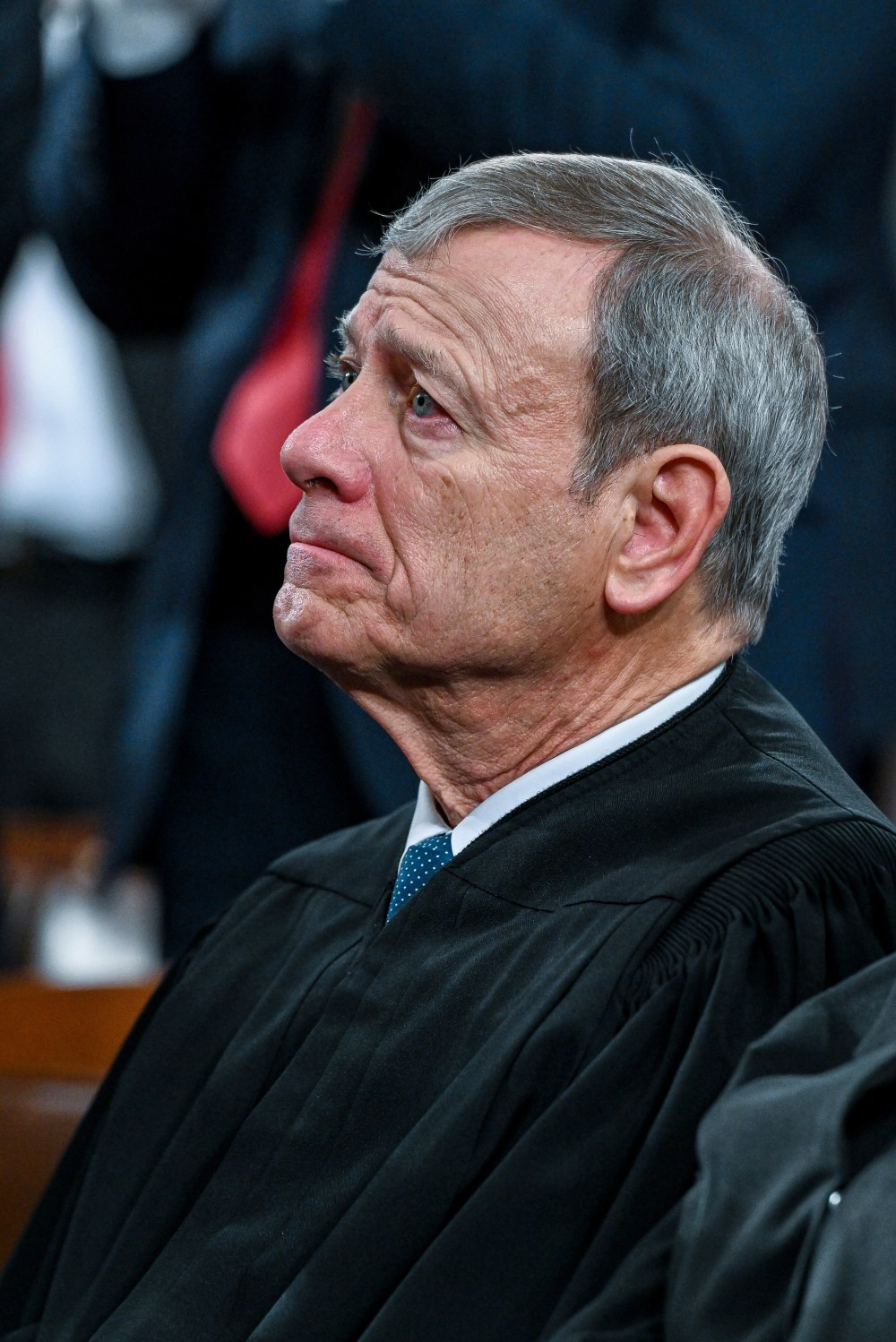 Supreme Court justices signal skepticism over Trump's birthright citizenship order