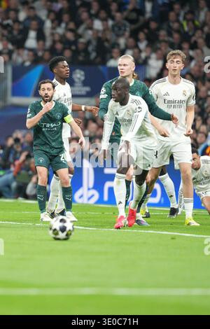 Bernardo Silva’s Manchester City era nears end, says assistant Lijnders