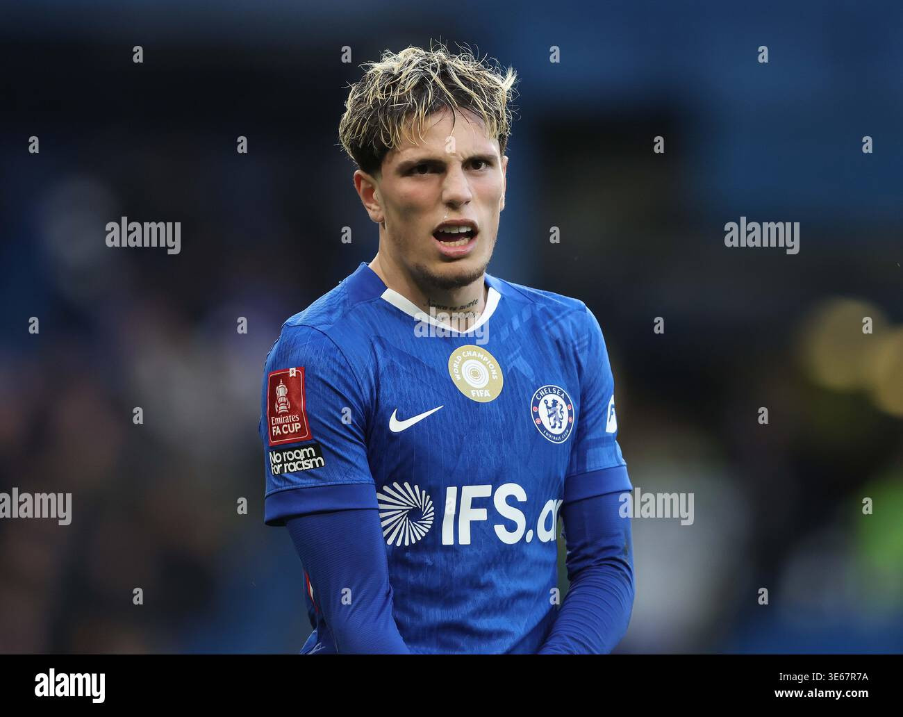 Garnacho struggles for impact at Chelsea despite early promise