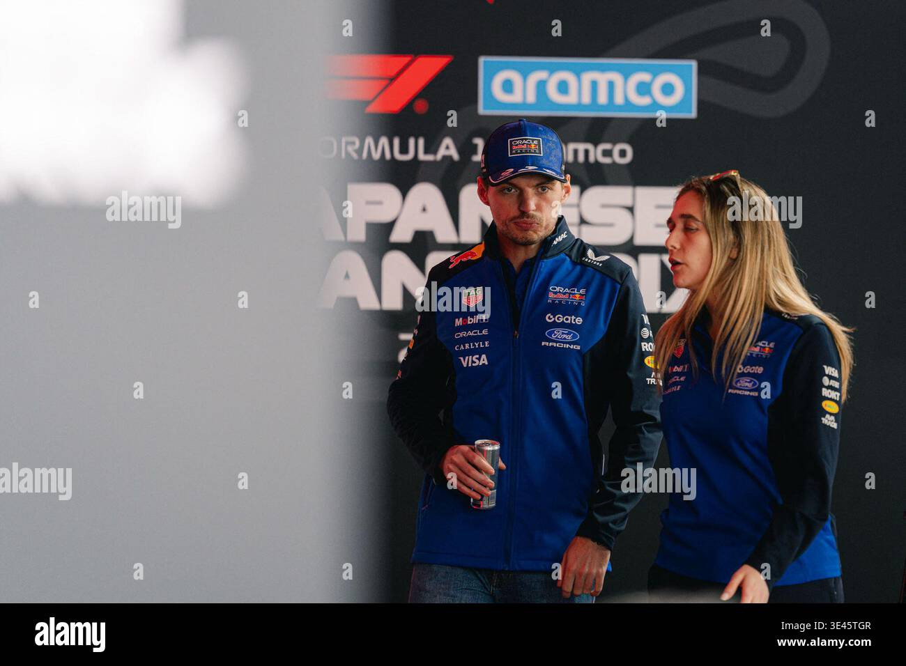 Russell acknowledges Verstappen's F1 future dilemma amid rule frustrations