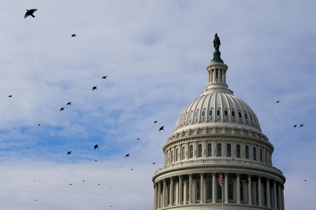 US House votes to curb Trump's Iran military actions amid Republican dissent